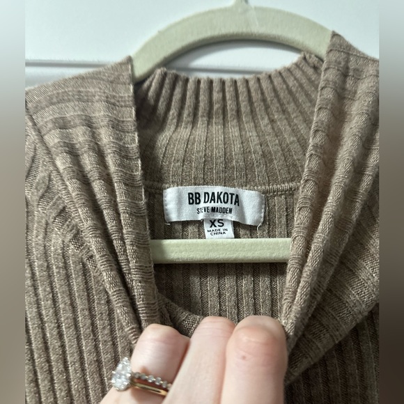 BB Dakota sweater of intent midi dress in taupe - Picture 6 of 8